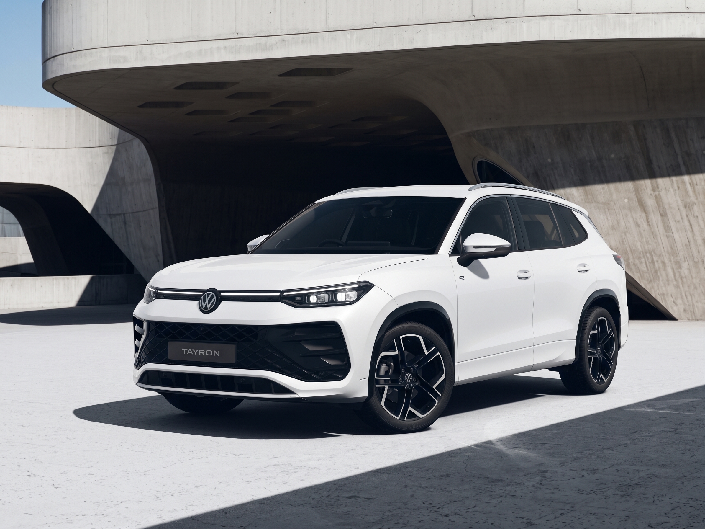 Volkswagen Tayron R-Line IQ.DRIVE
